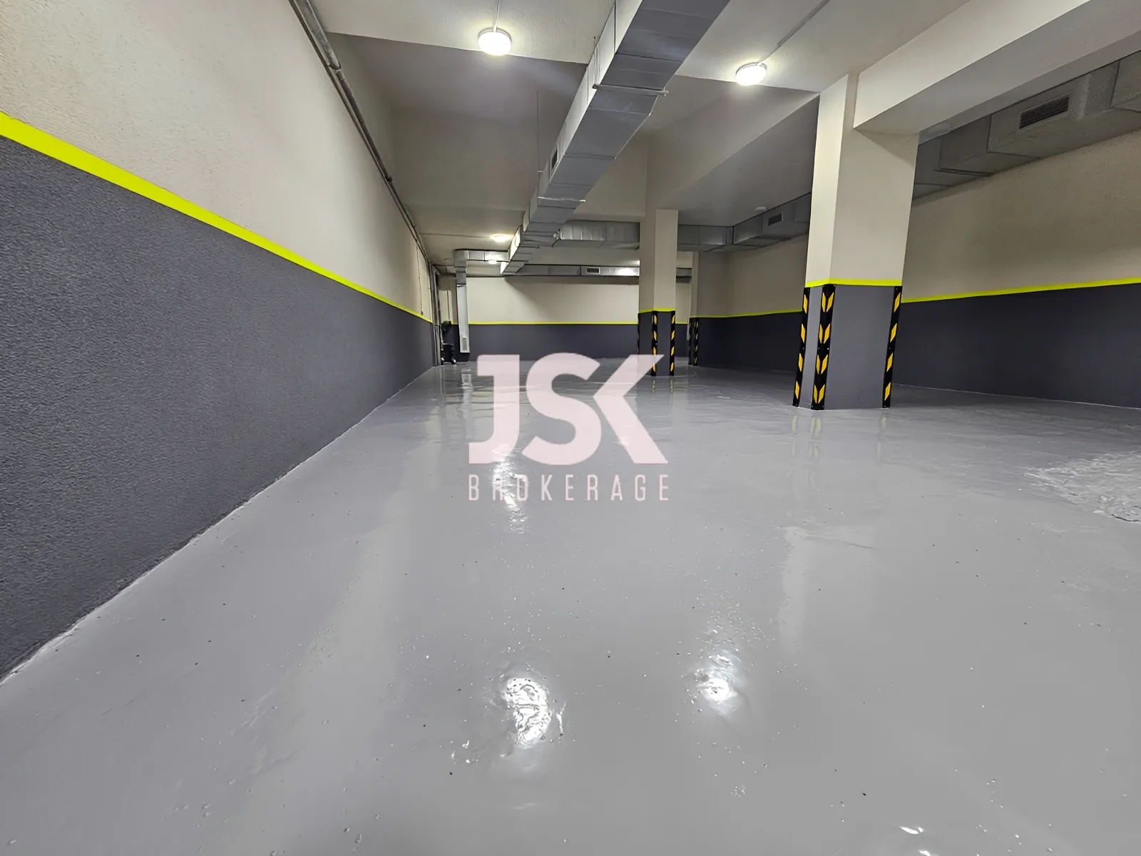 Warehouse for Sale in Baabda