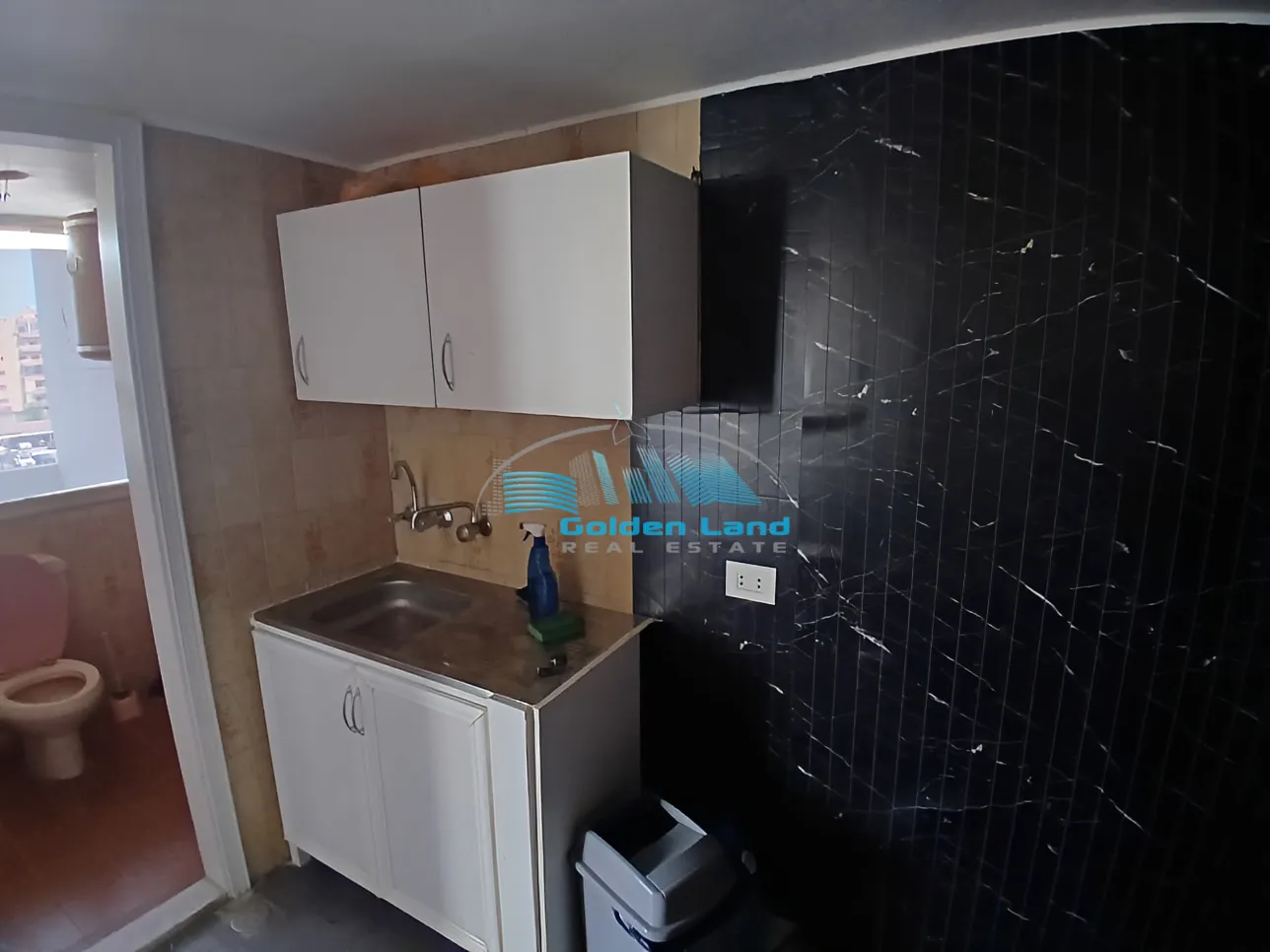 Office for Rent in Baouchriyeh