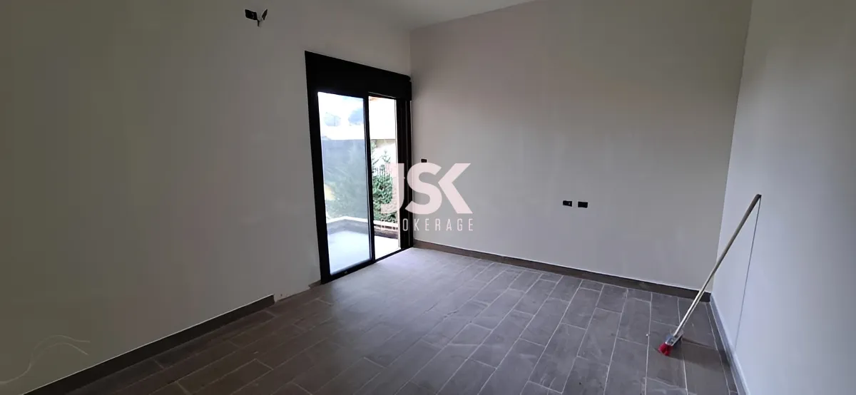 Apartment for Sale in Mar Moussa El Douar, Lebanon