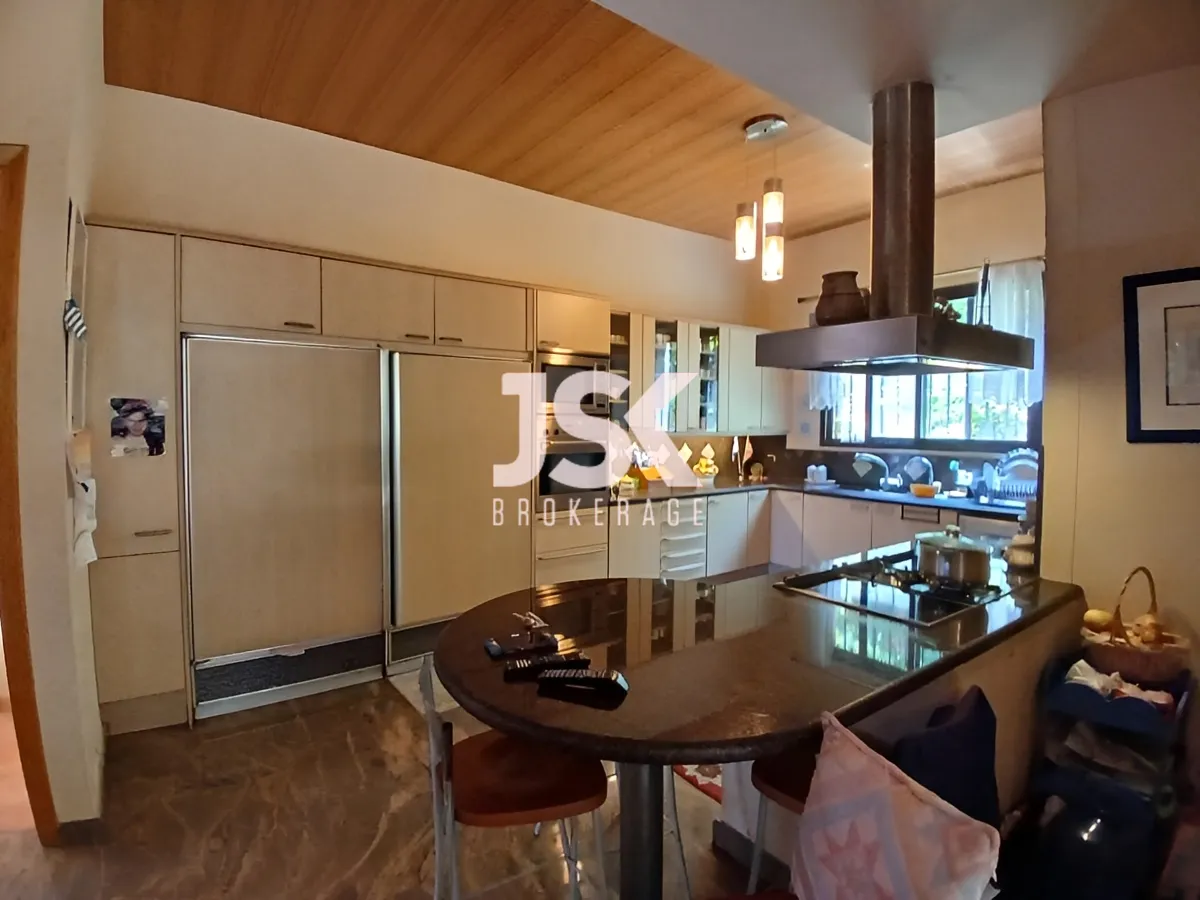 Villa for Sale in Ain Aar, Lebanon