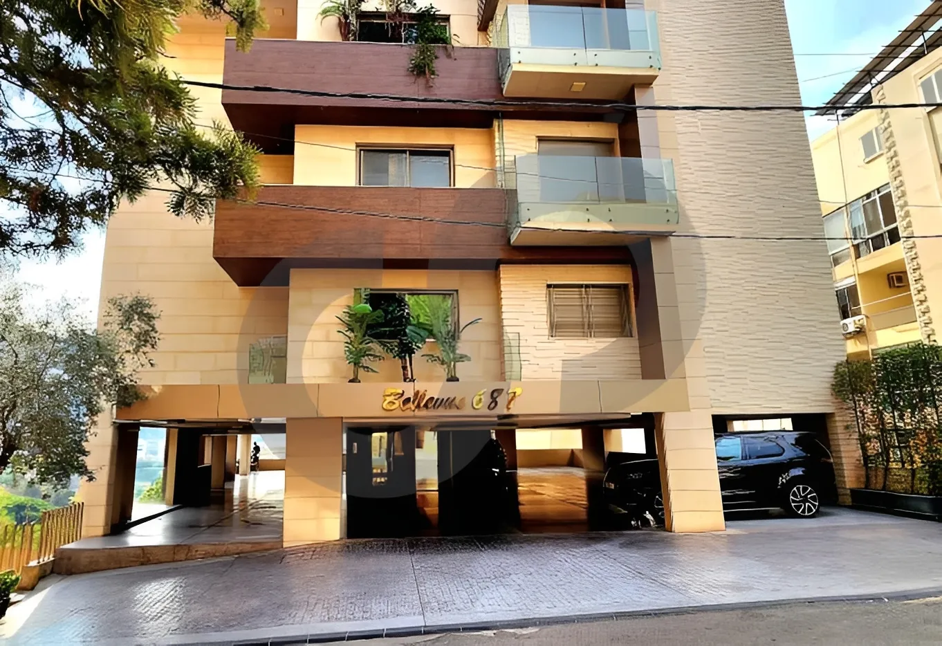 Apartment for Sale in Aaoukar, Lebanon - 4 bed, 6 bath