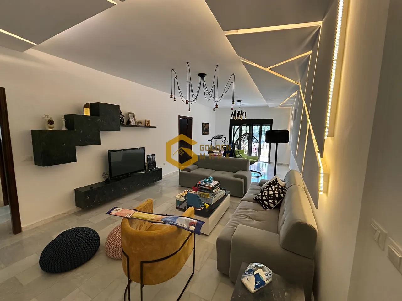 Apartment for Sale in Dar Baachtar - 3 bed, 3 bath