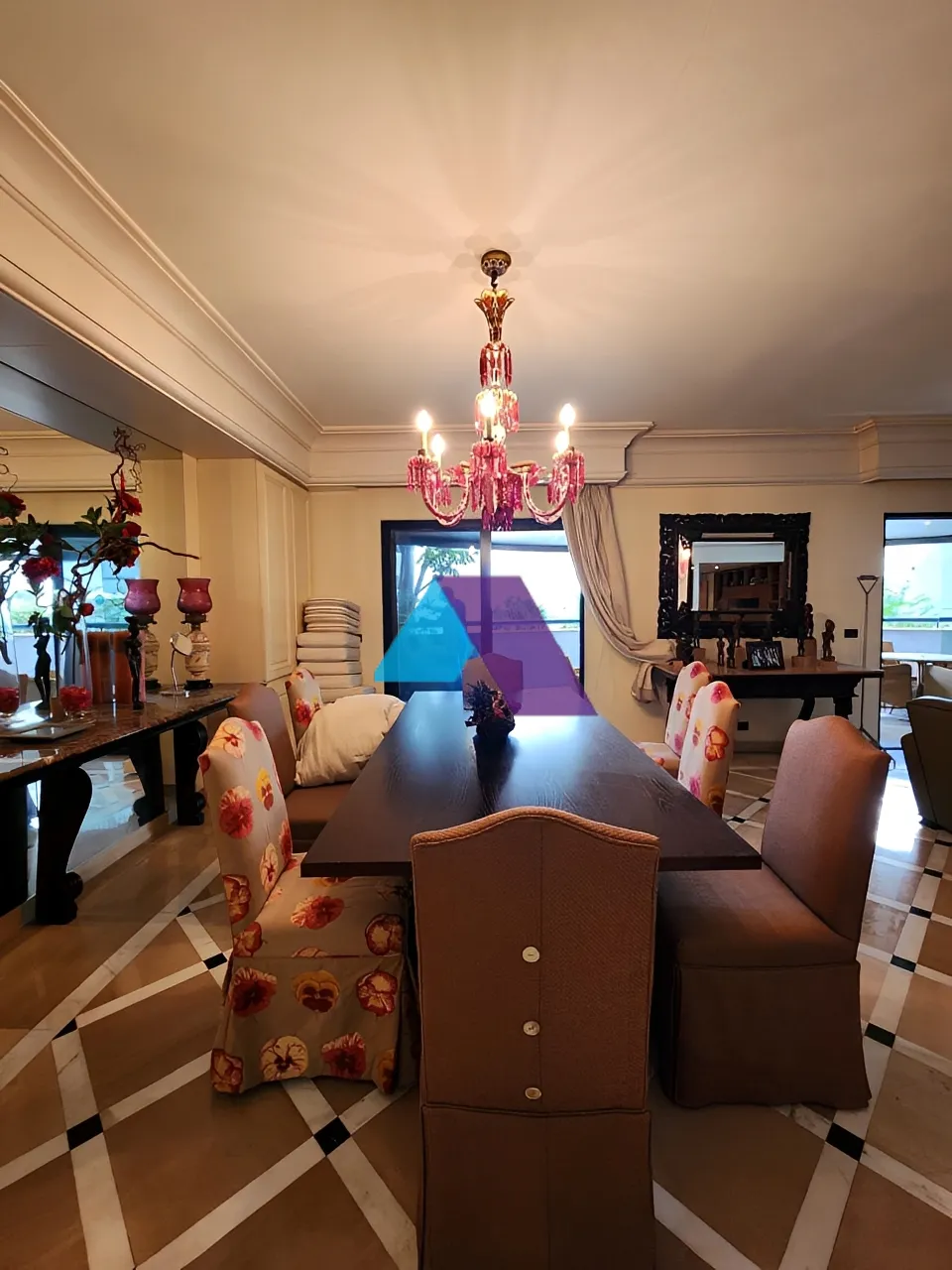 Apartment for Sale in Ain Al Mraiseh - 4 bed, 5 bath
