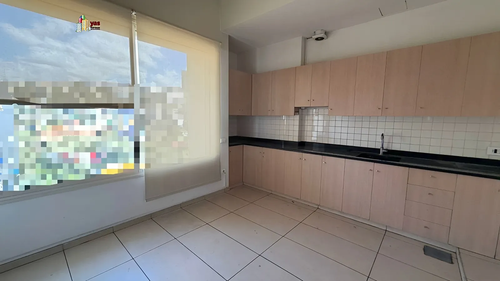 Office for rent in Dbayeh
