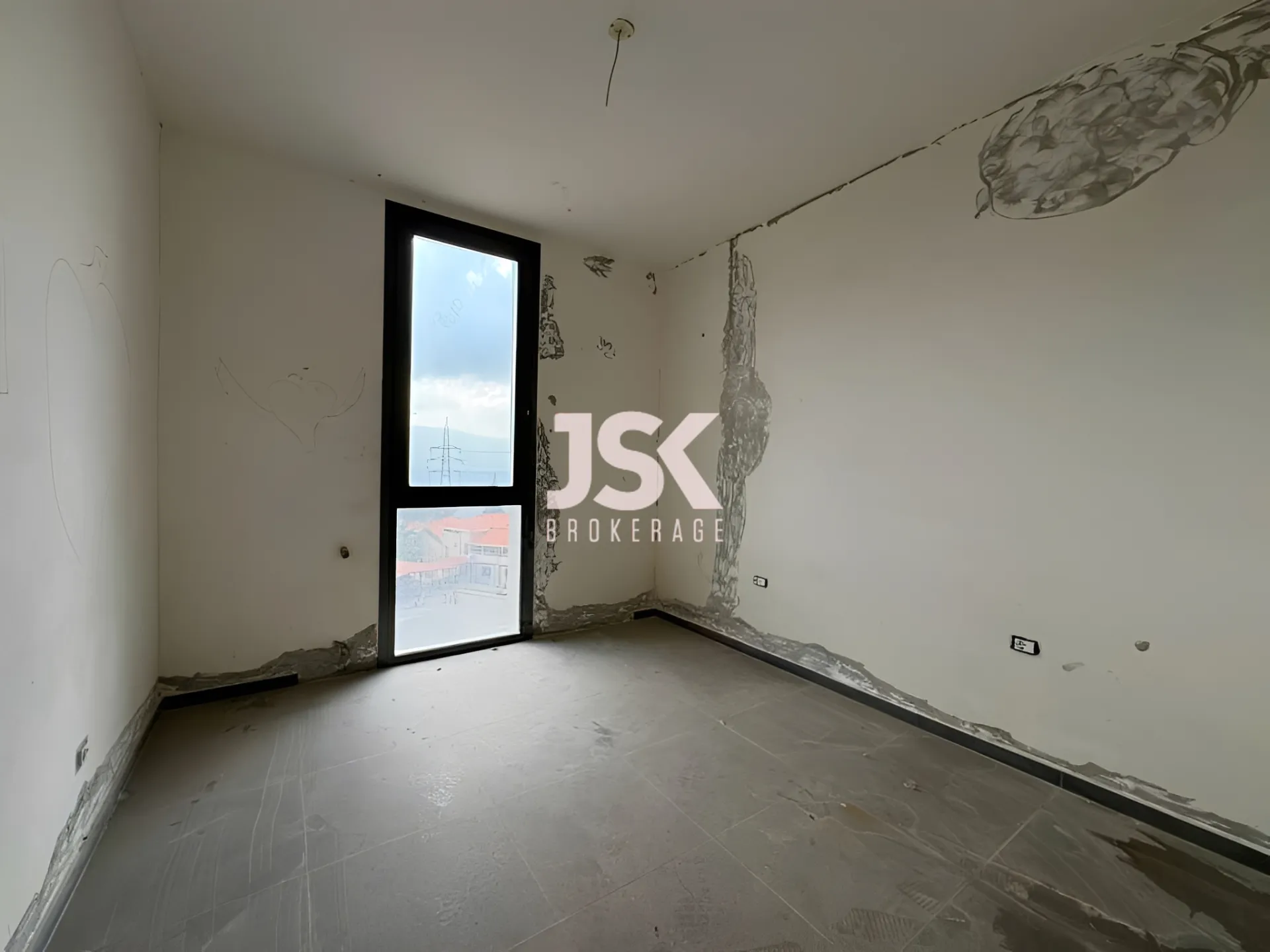 Apartment for Sale in Beit Meri - 3 bed, 4 bath