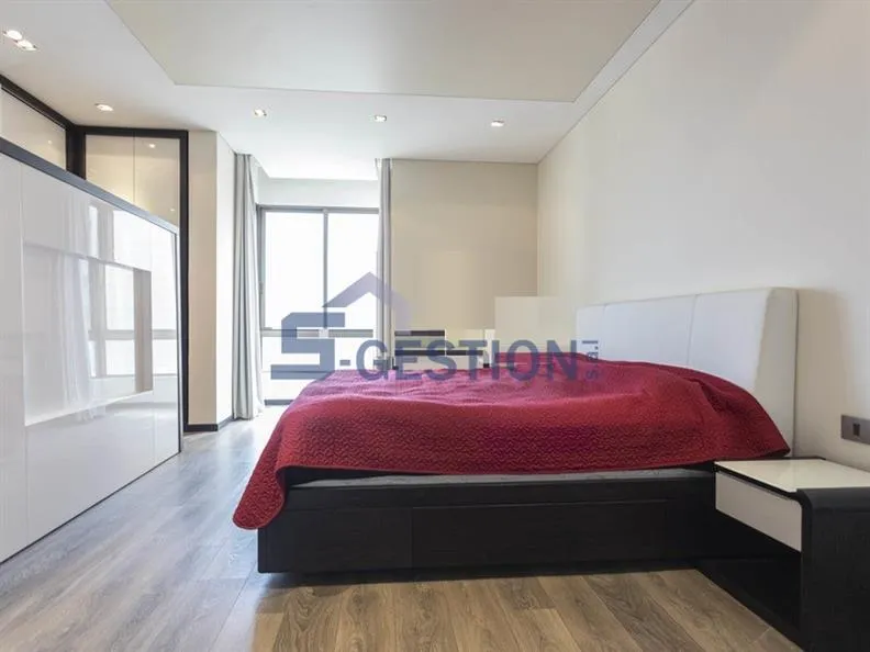 Apartment for Sale in Achrafieh - 3 bed, 4 bath