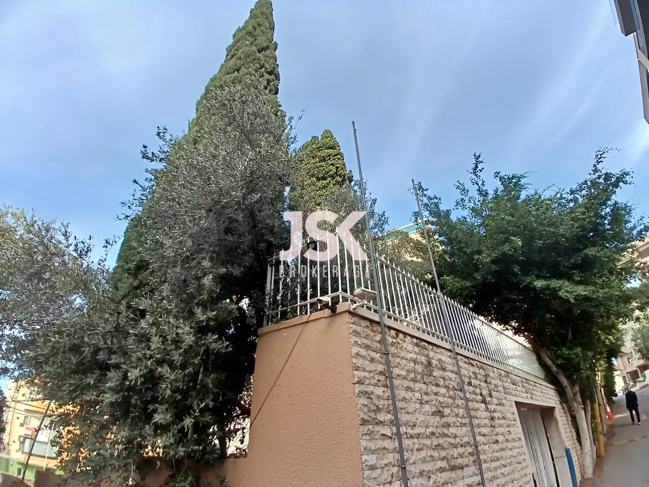 Villa for Sale in Naqqache