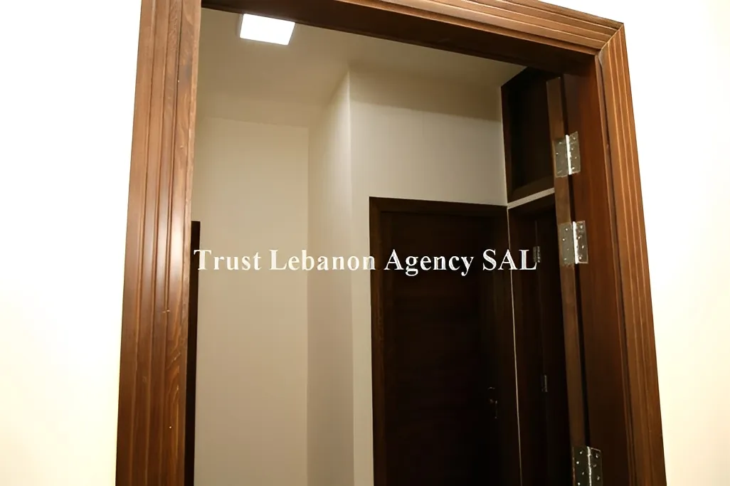 Office For Rent in Metn, Dekweneh