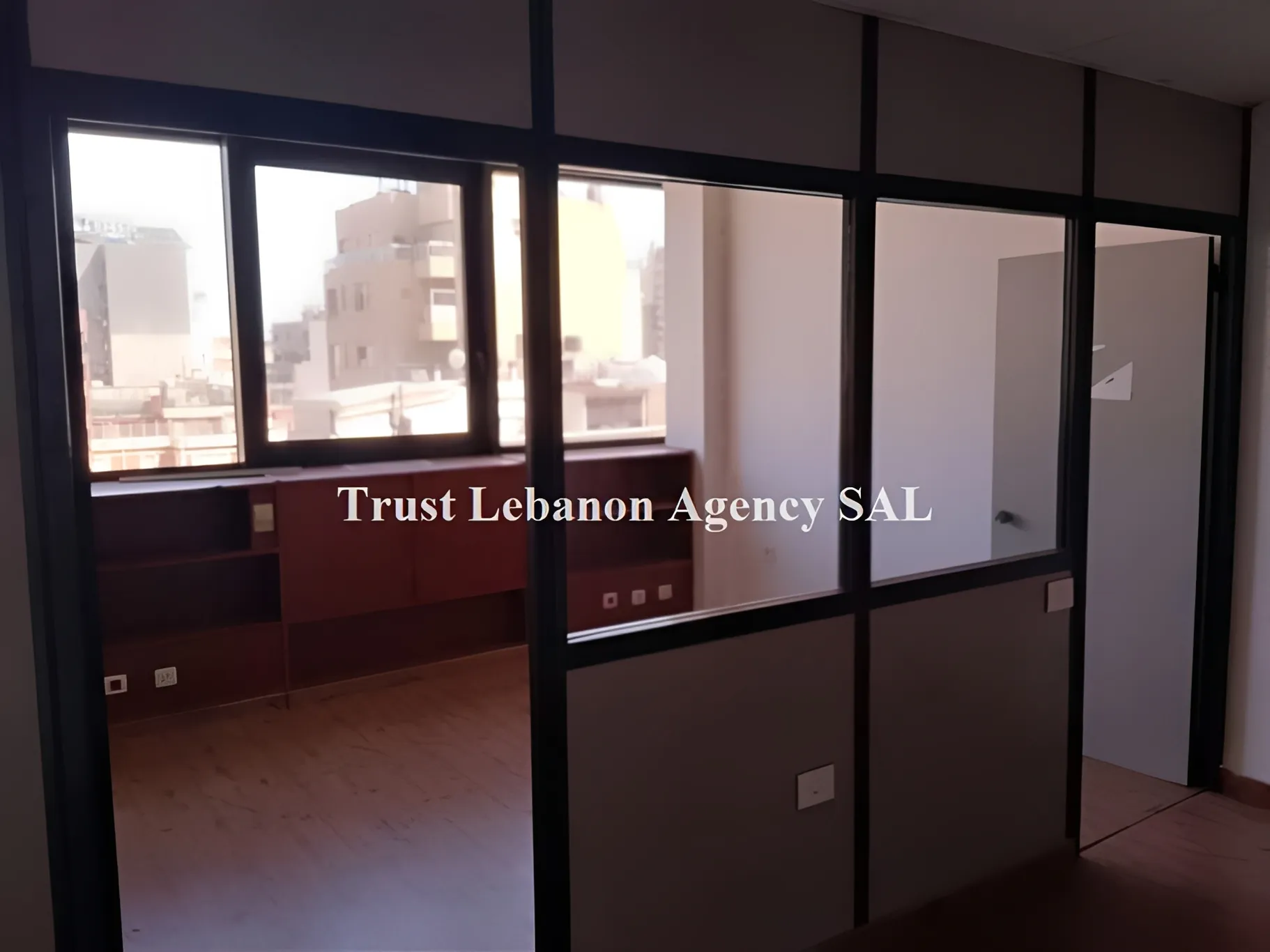Office for rent in Beirut, Hamra