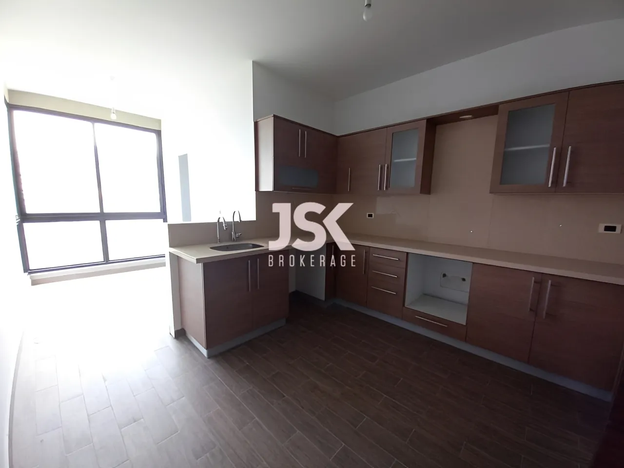 Apartment for Sale in Kfar Hbab - 3 bed, 4 bath