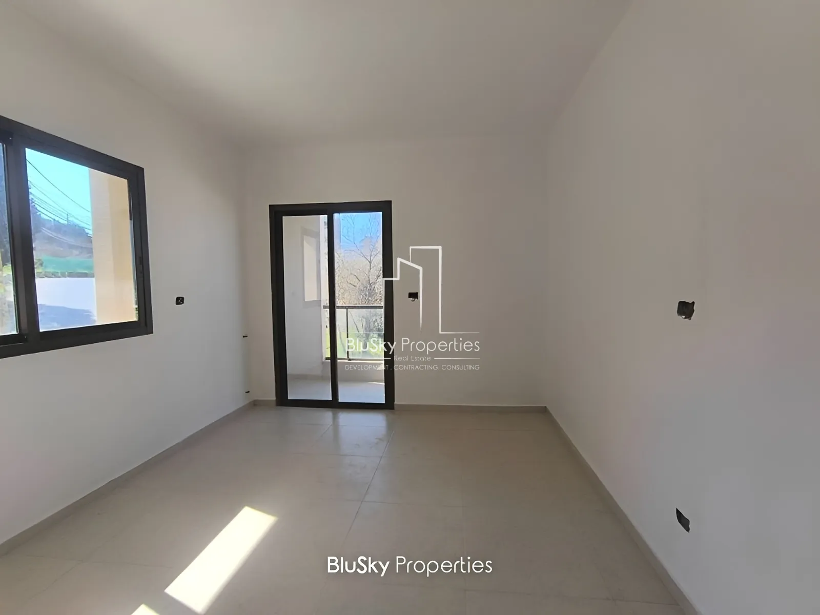 Apartment for Sale in Qornet Chehwan - 3 bed, 5 bath