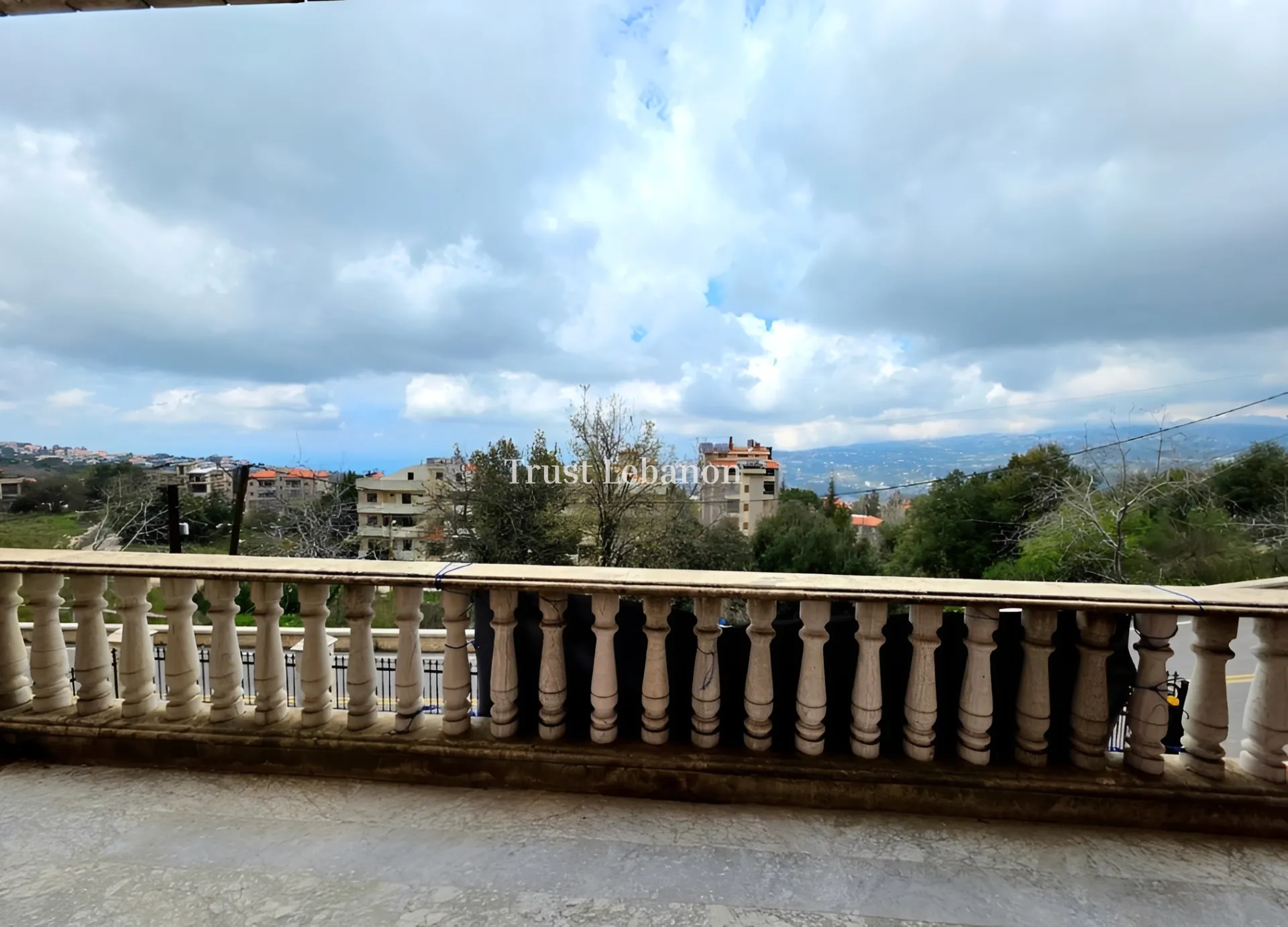 Apartment for sale in Delb, Lebanon - 3 bed, 4 bath