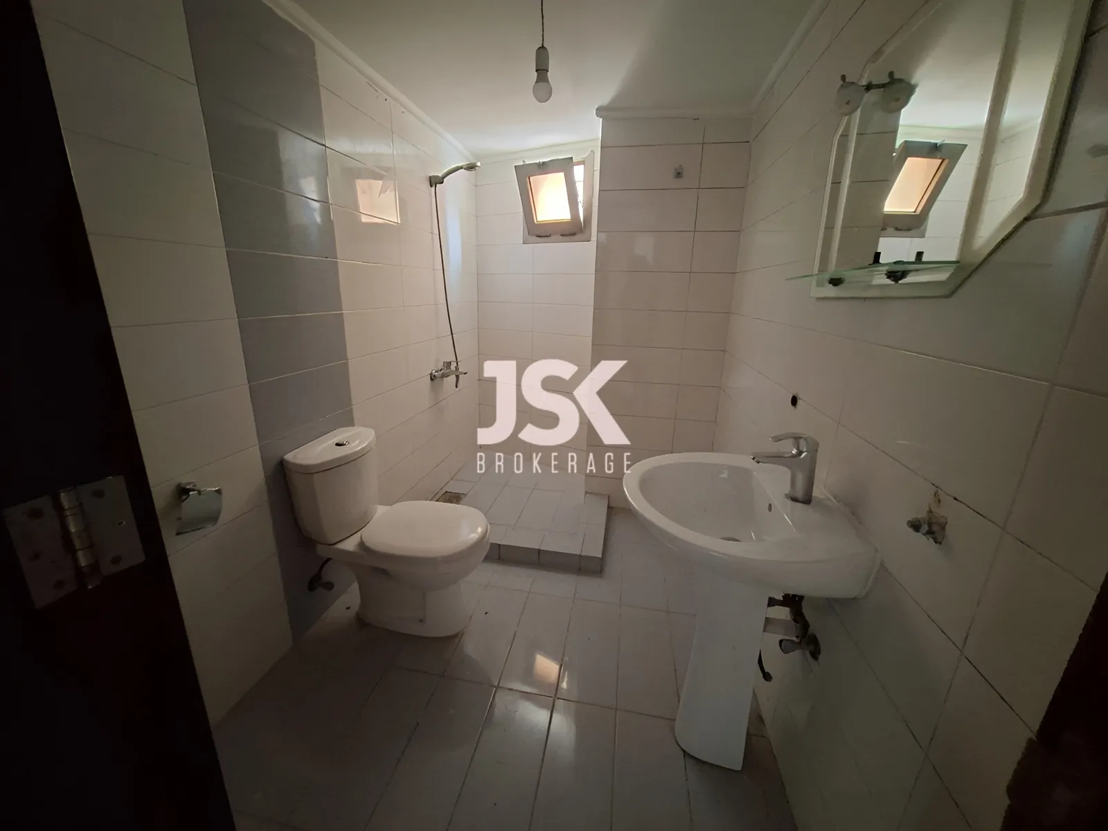 Apartment for Sale in Aamchit