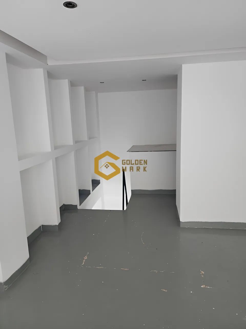 Shop for sale in Sin El Fil