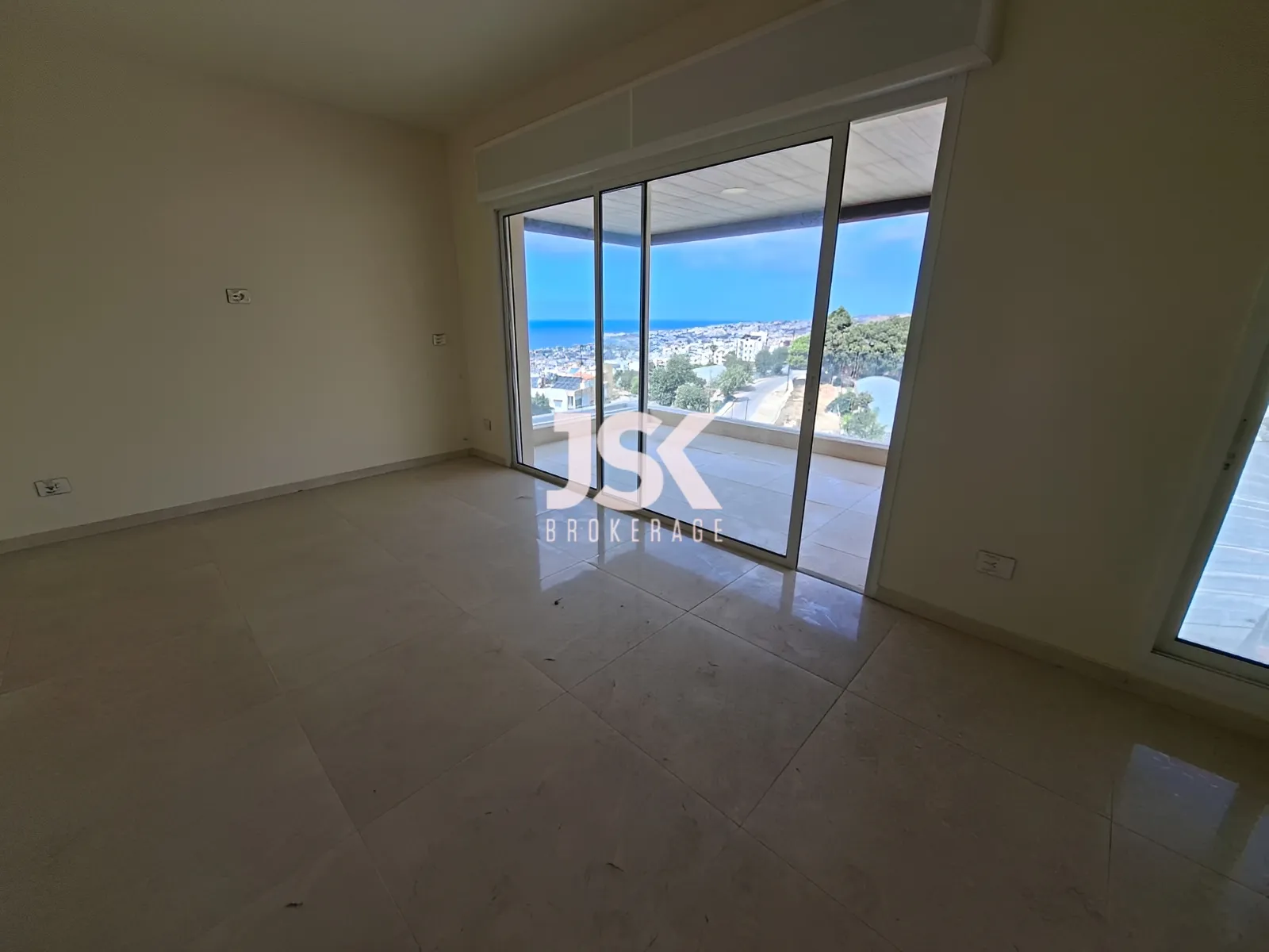 Duplex for Sale in Blat