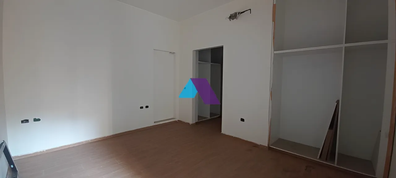 Apartment for Sale in Achrafieh - 3 bed, 4 bath