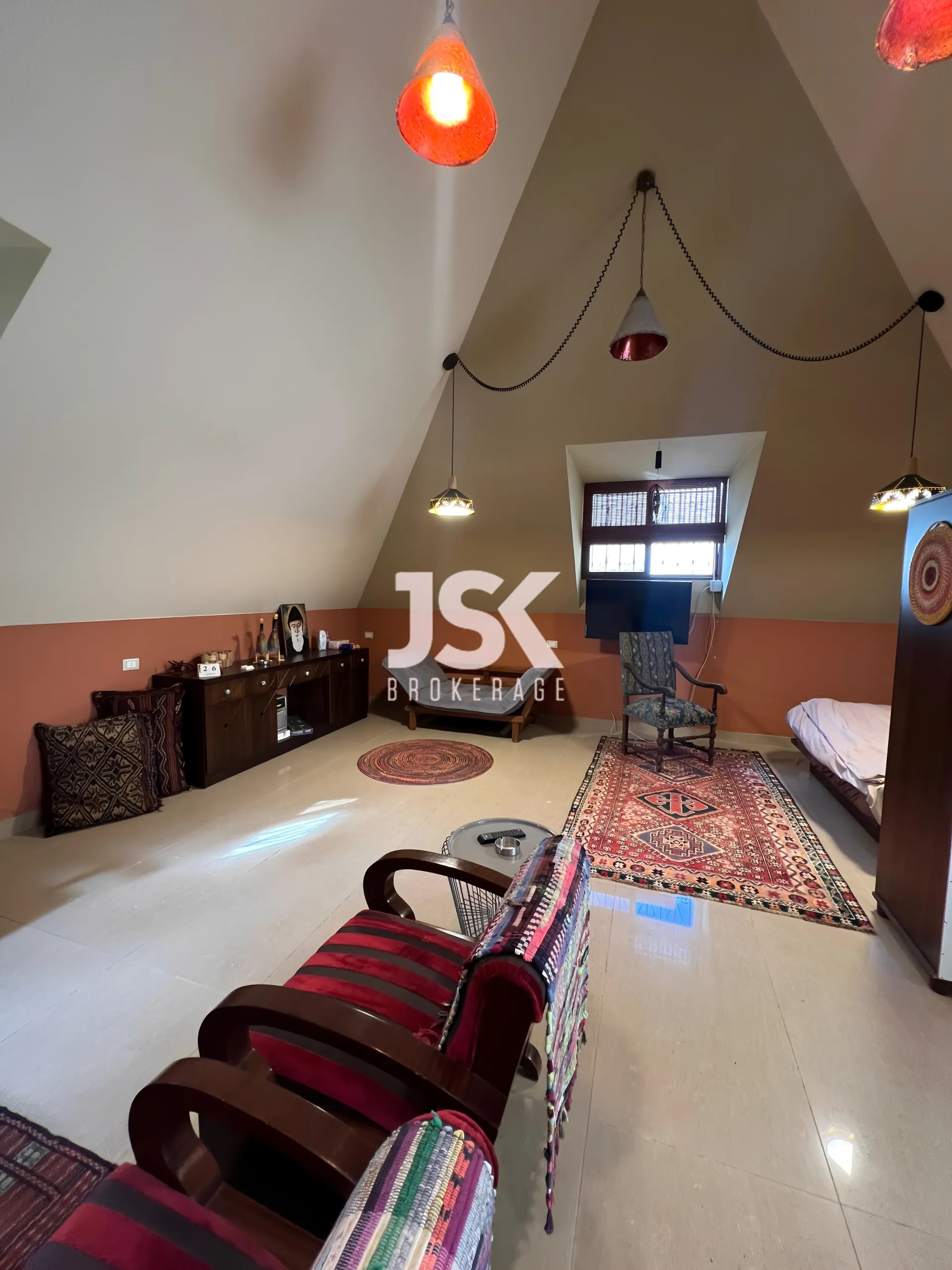 Apartment for Rent in Aamchit
