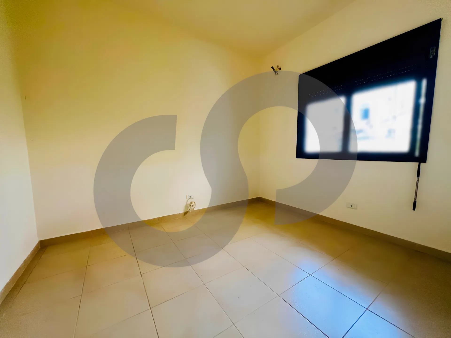 Apartment for Sale in Blat - 3 bed, 2 bath