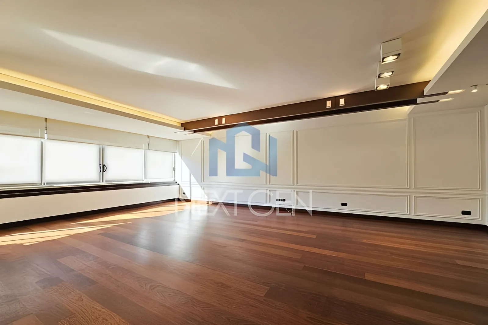 Apartment for Sale in Verdun - 4 bed, 5 bath