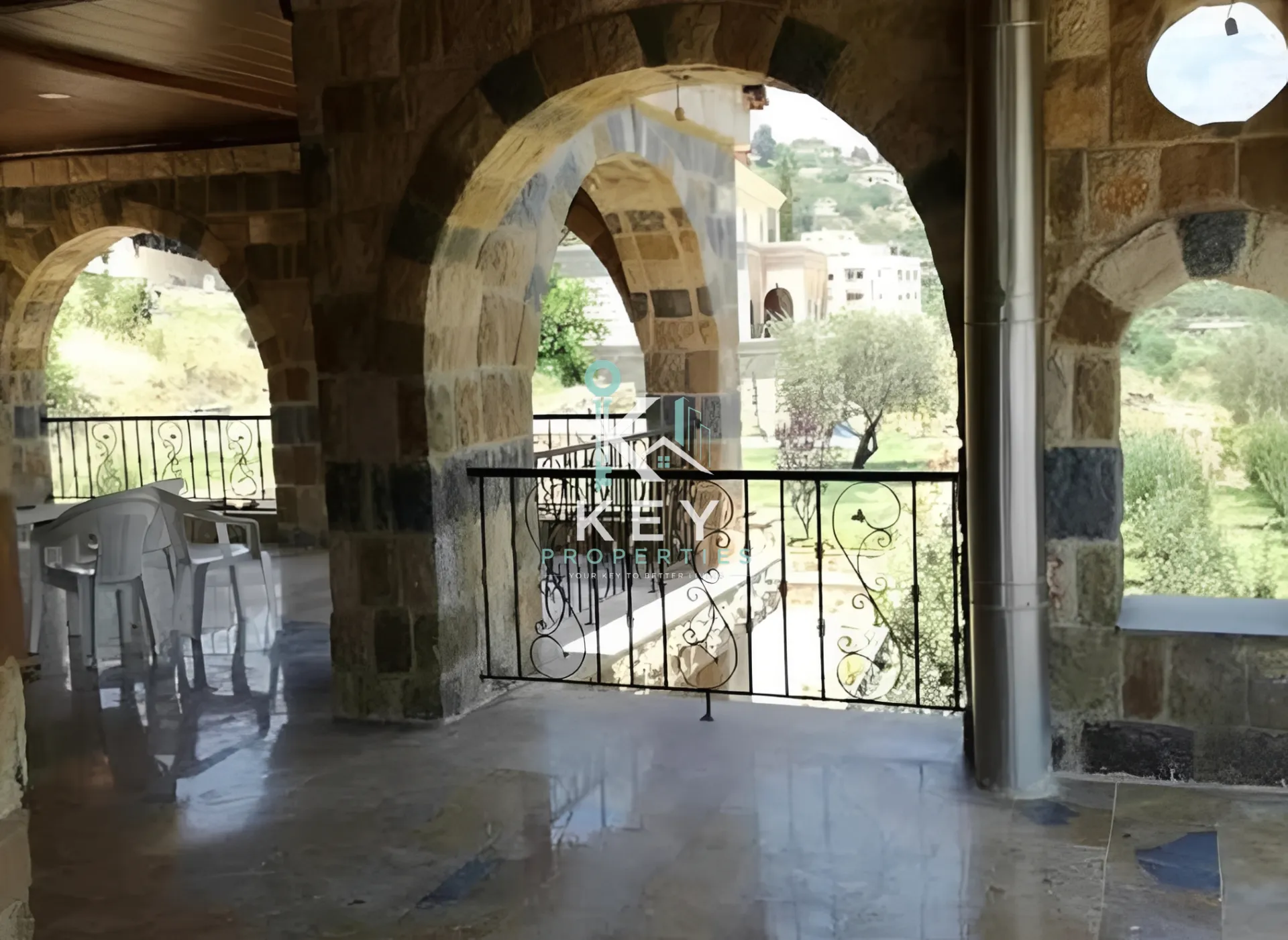 Villa for sale in Yanouh, Lebanon - 3 bed, 2 bath