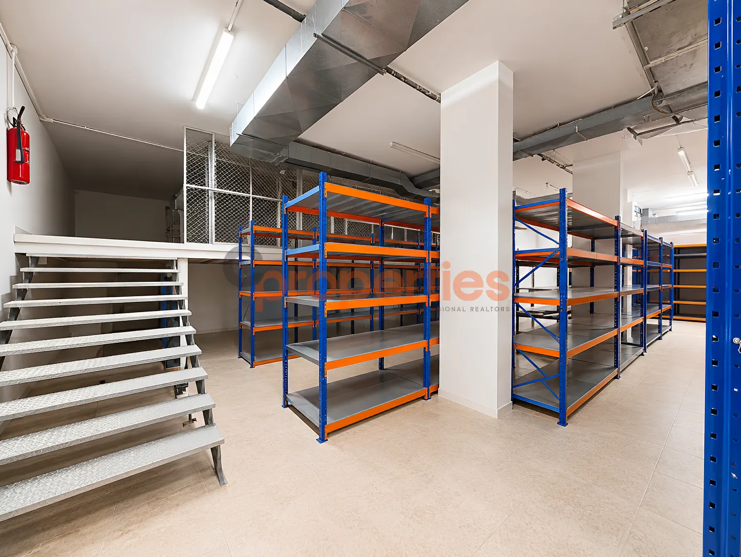 Warehouse for Sale in Hazmieh