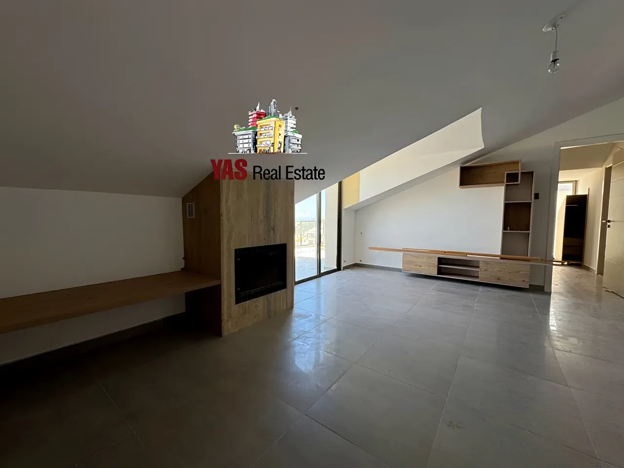 Apartment for Sale in Ballouneh