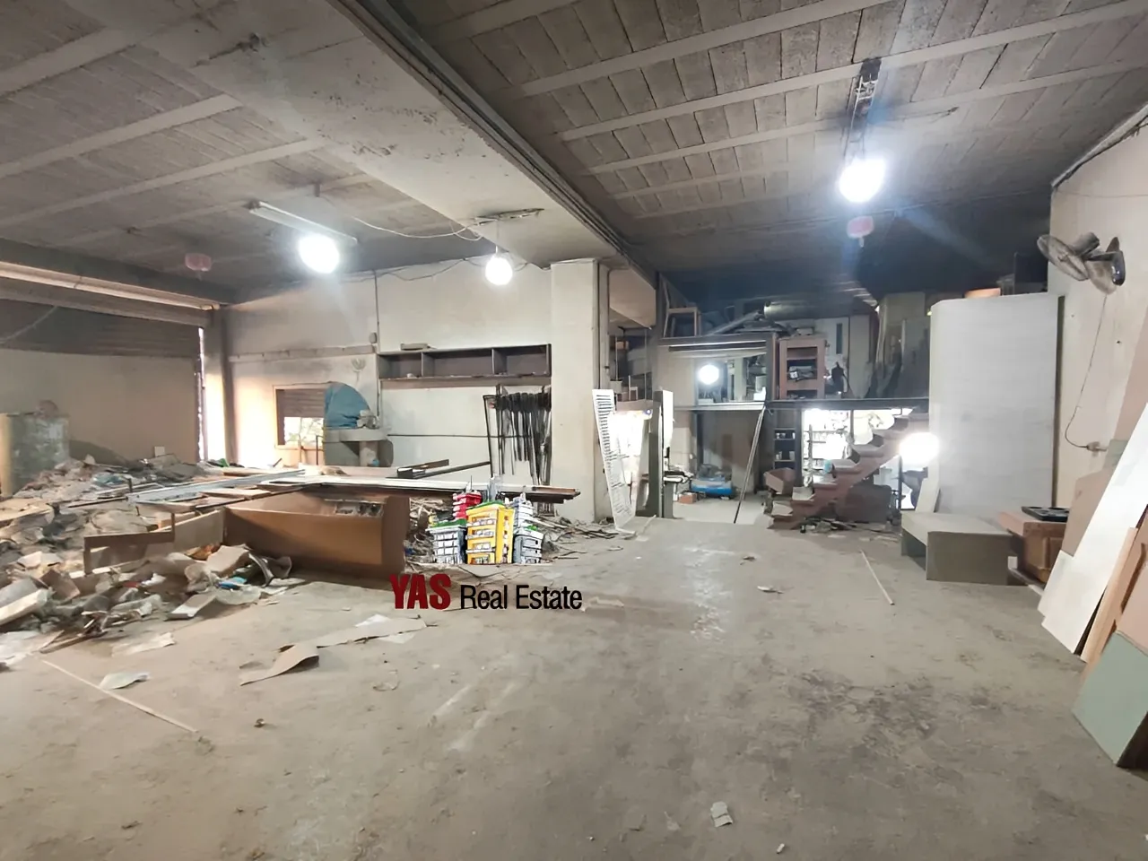 Warehouse for Sale in Jdeideh