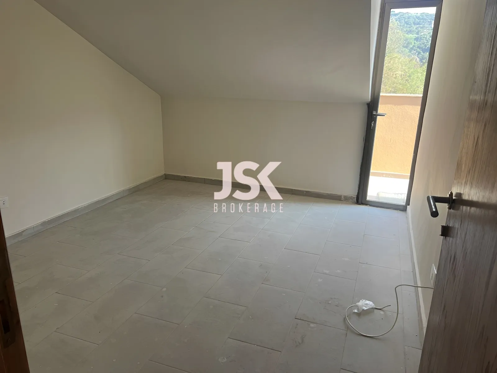 Apartment for Sale in Mansourieh - 3 bed, 3 bath