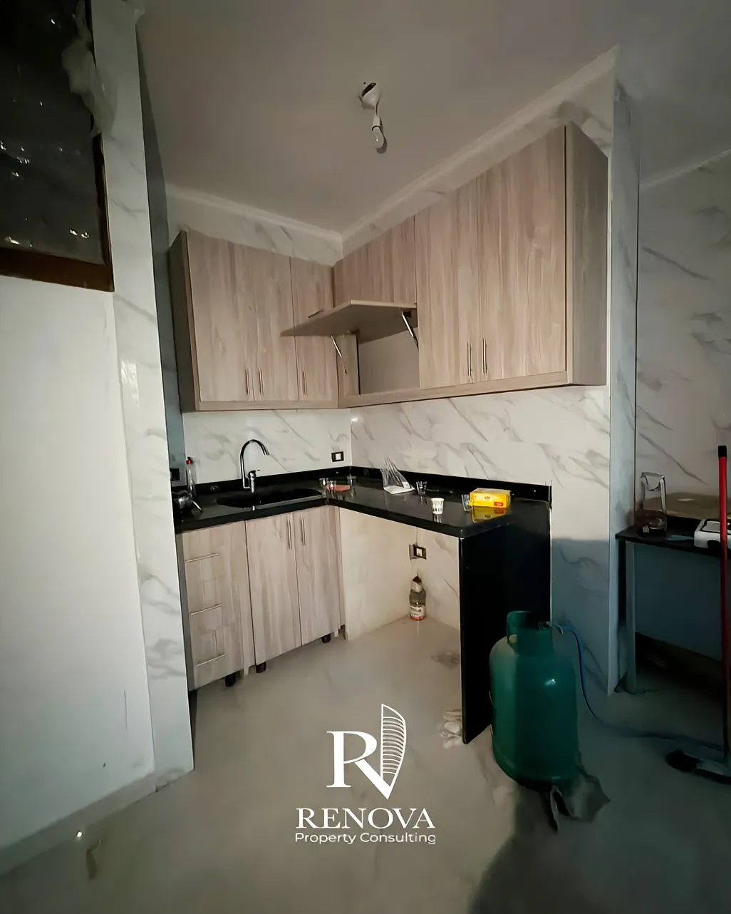 Apartment for sale in Ballouneh, Lebanon