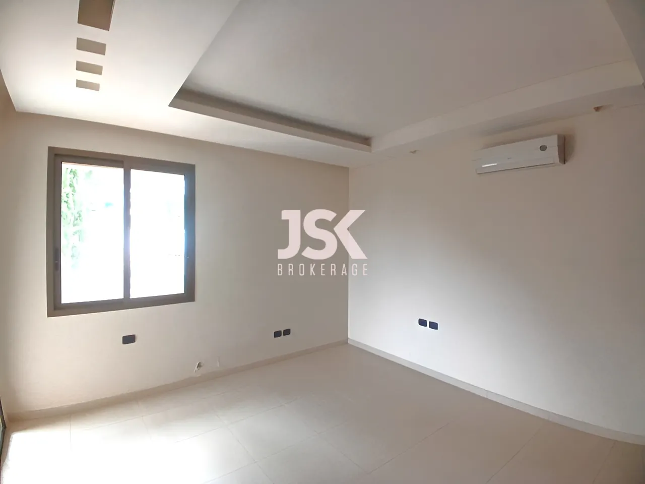 Apartment for Rent in Qornet El Hamra
