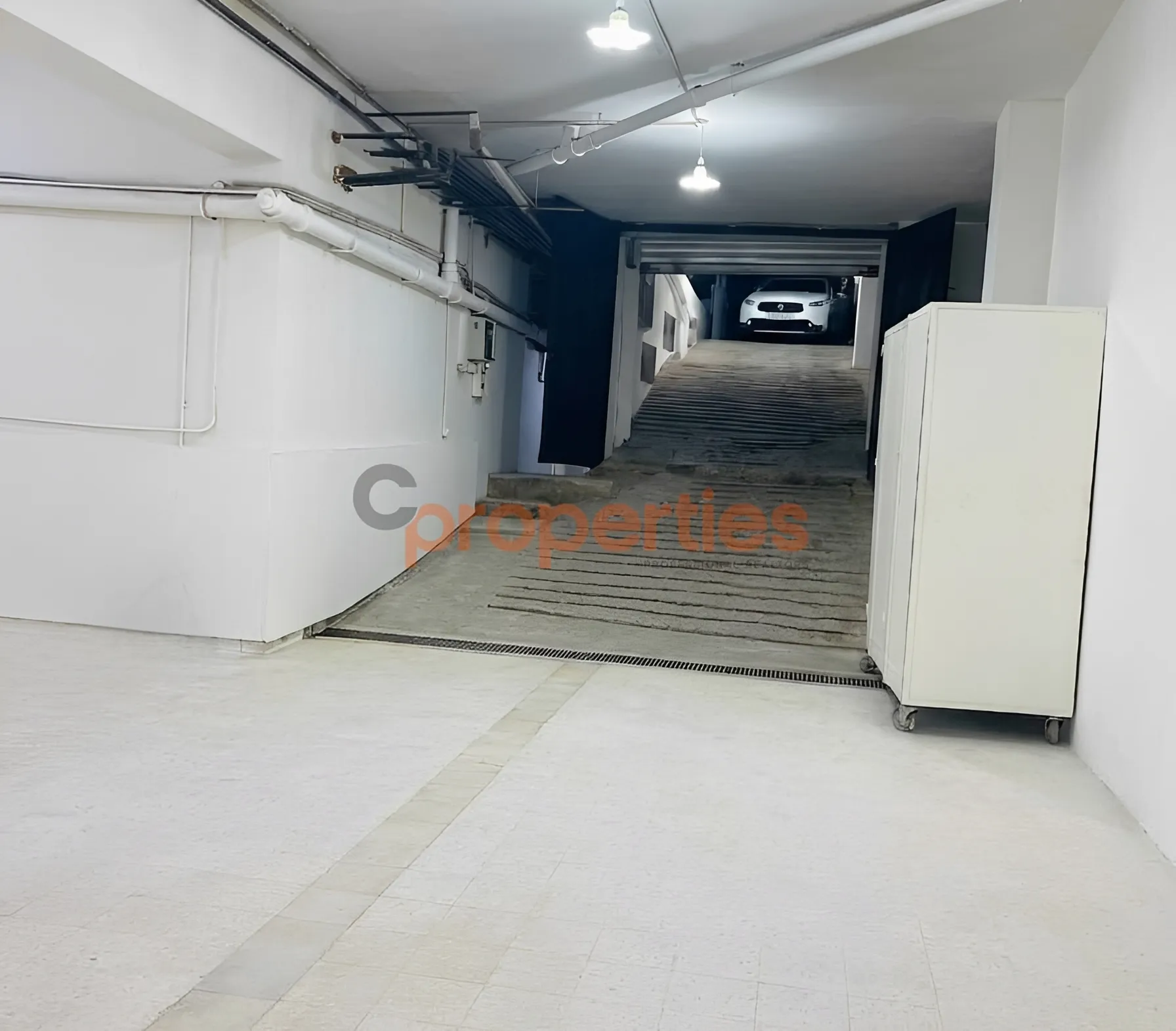 Warehouse for Sale in Achrafieh