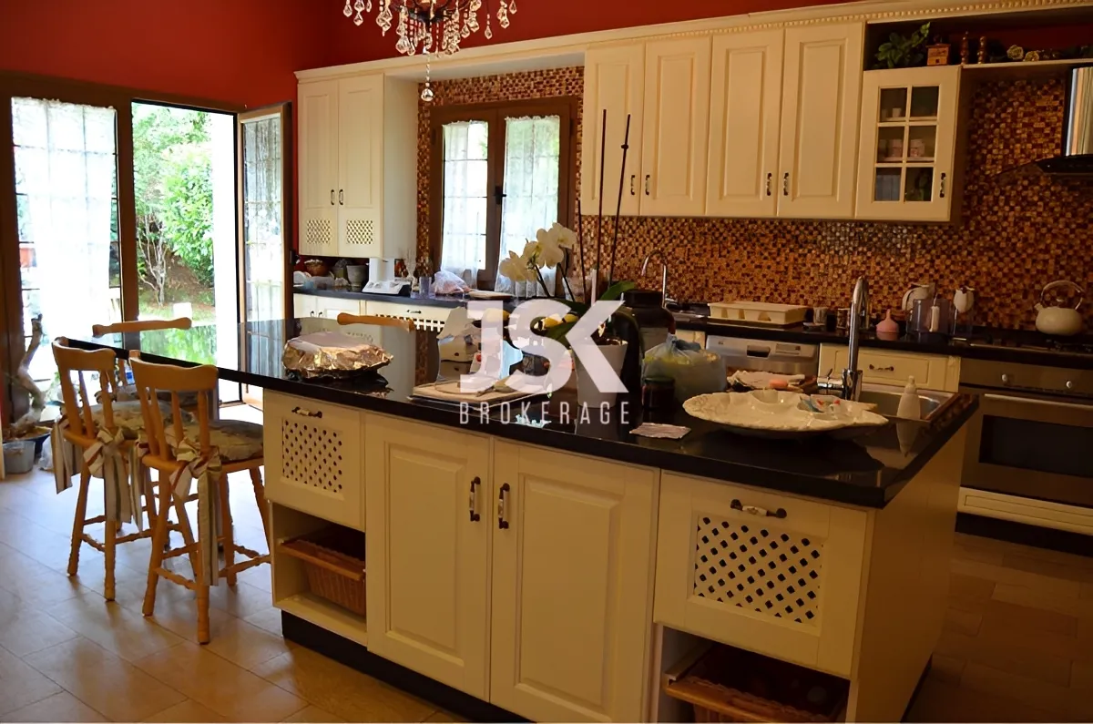 Villa for Rent in Beit Chabeb, Lebanon