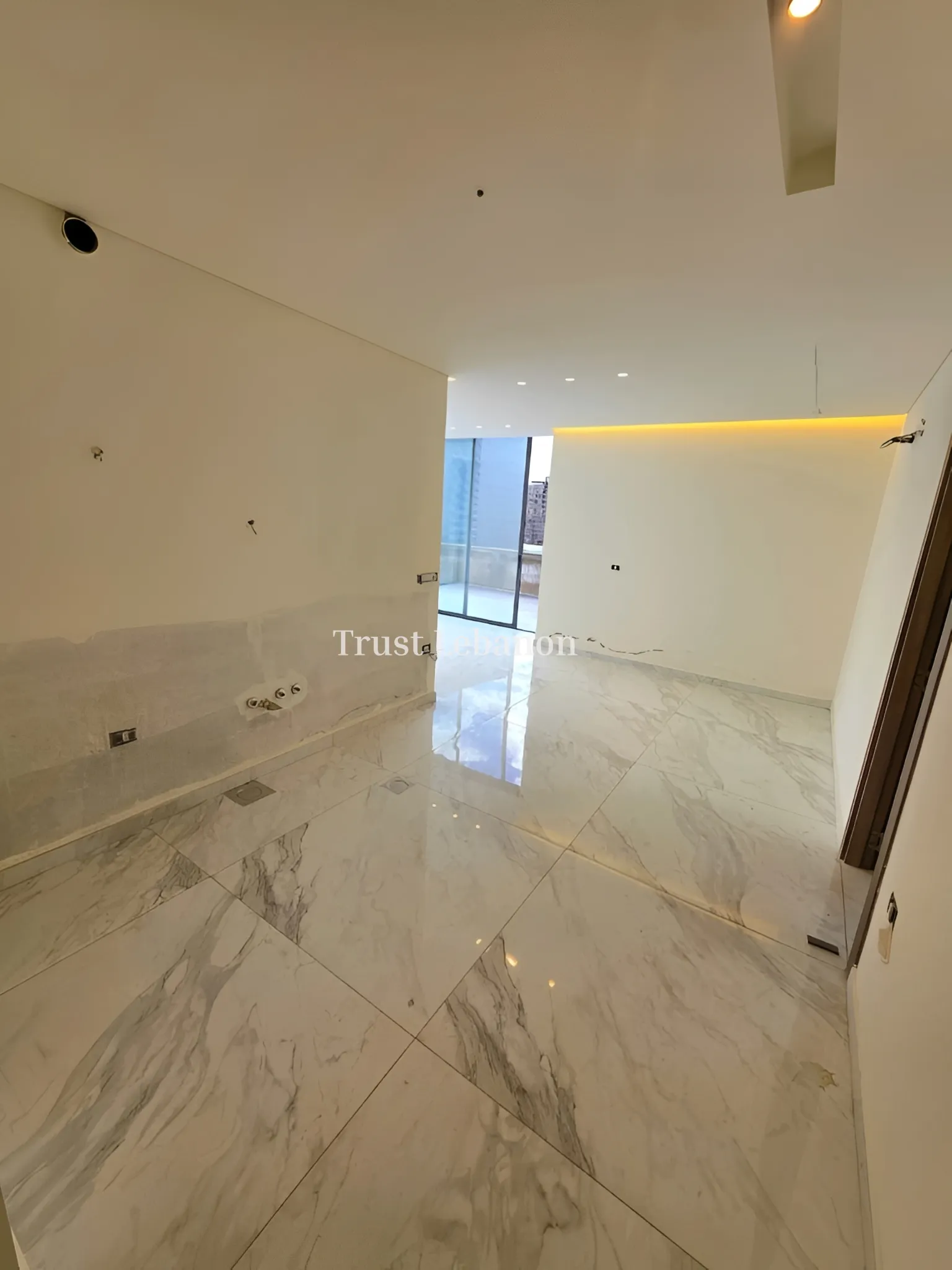 Apartment for sale in Zouk Mosbeh, Lebanon