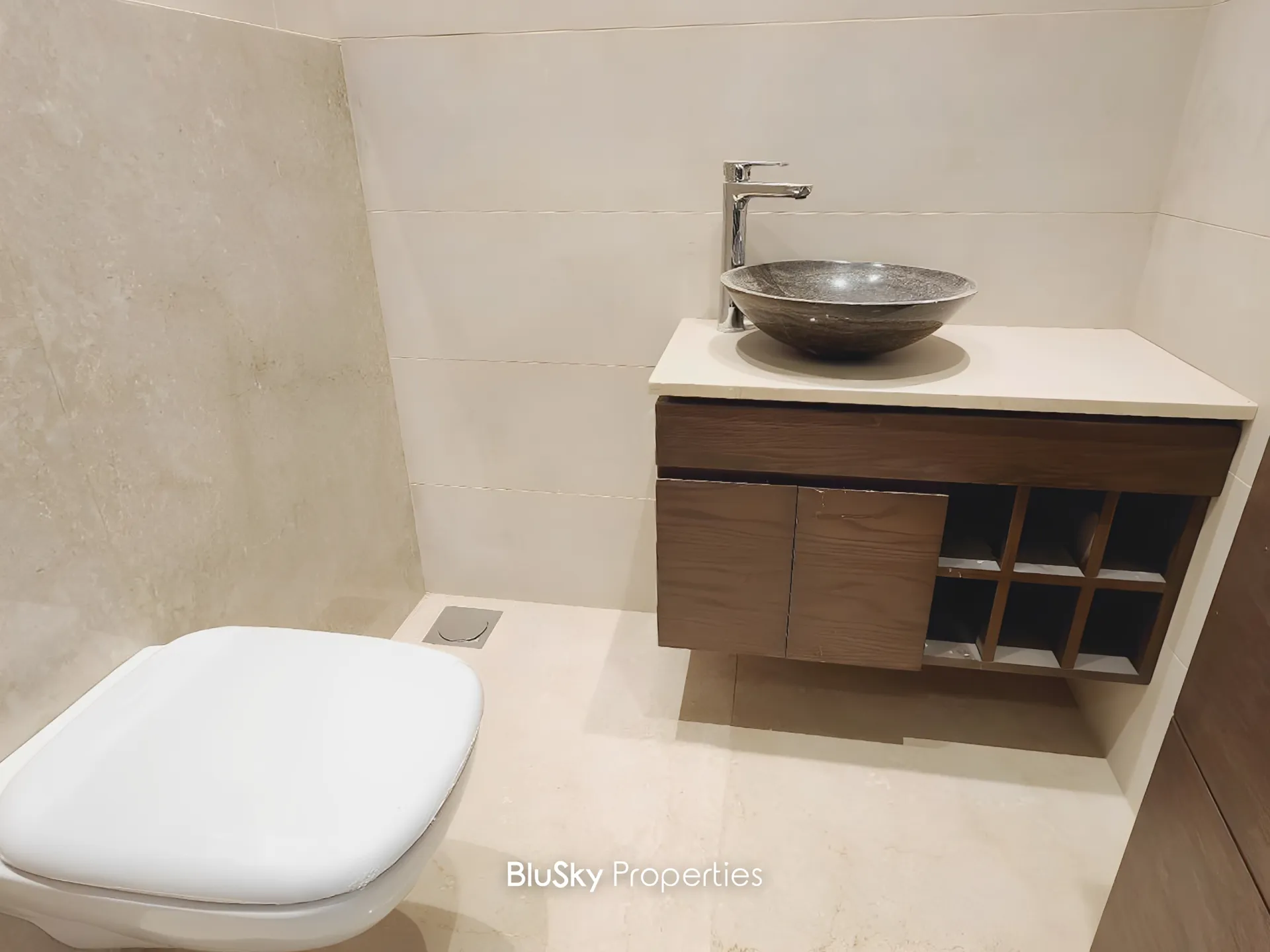 Apartment for rent in Baabdat, lebanon