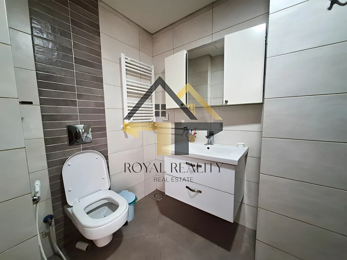 Apartment for rent in Ain Al Mraiseh