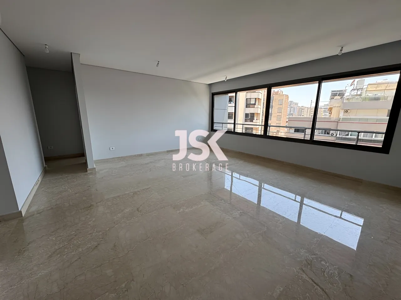 Apartment for Sale in Ras - 2 bed, 4 bath