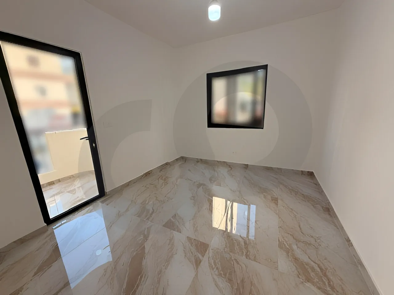 Apartment for Sale in Sarba - 3 bed, 3 bath
