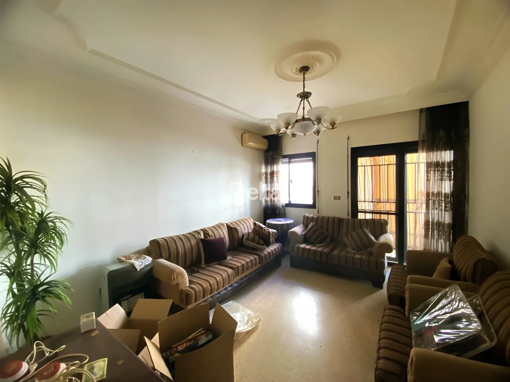 Apartment for sale in Dawhet Aramoun, Lebanon - 3 bed, 3 bath