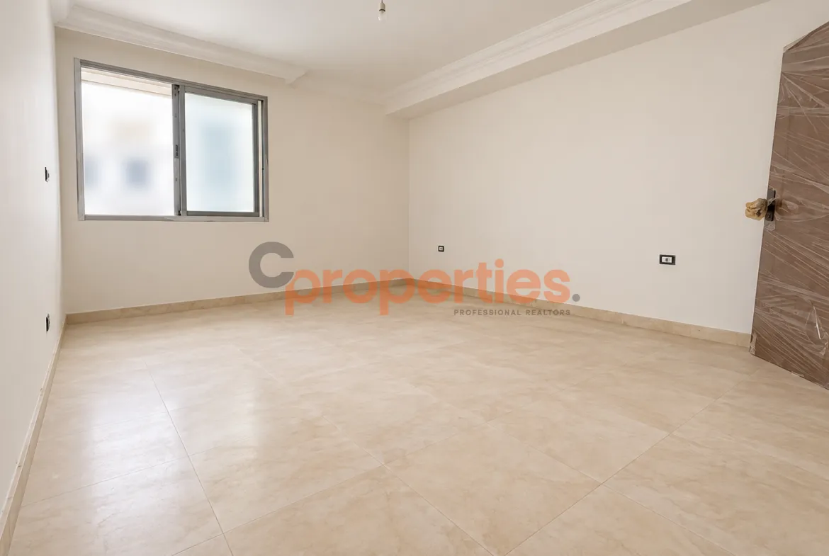Apartment for Sale in Sanayeh
