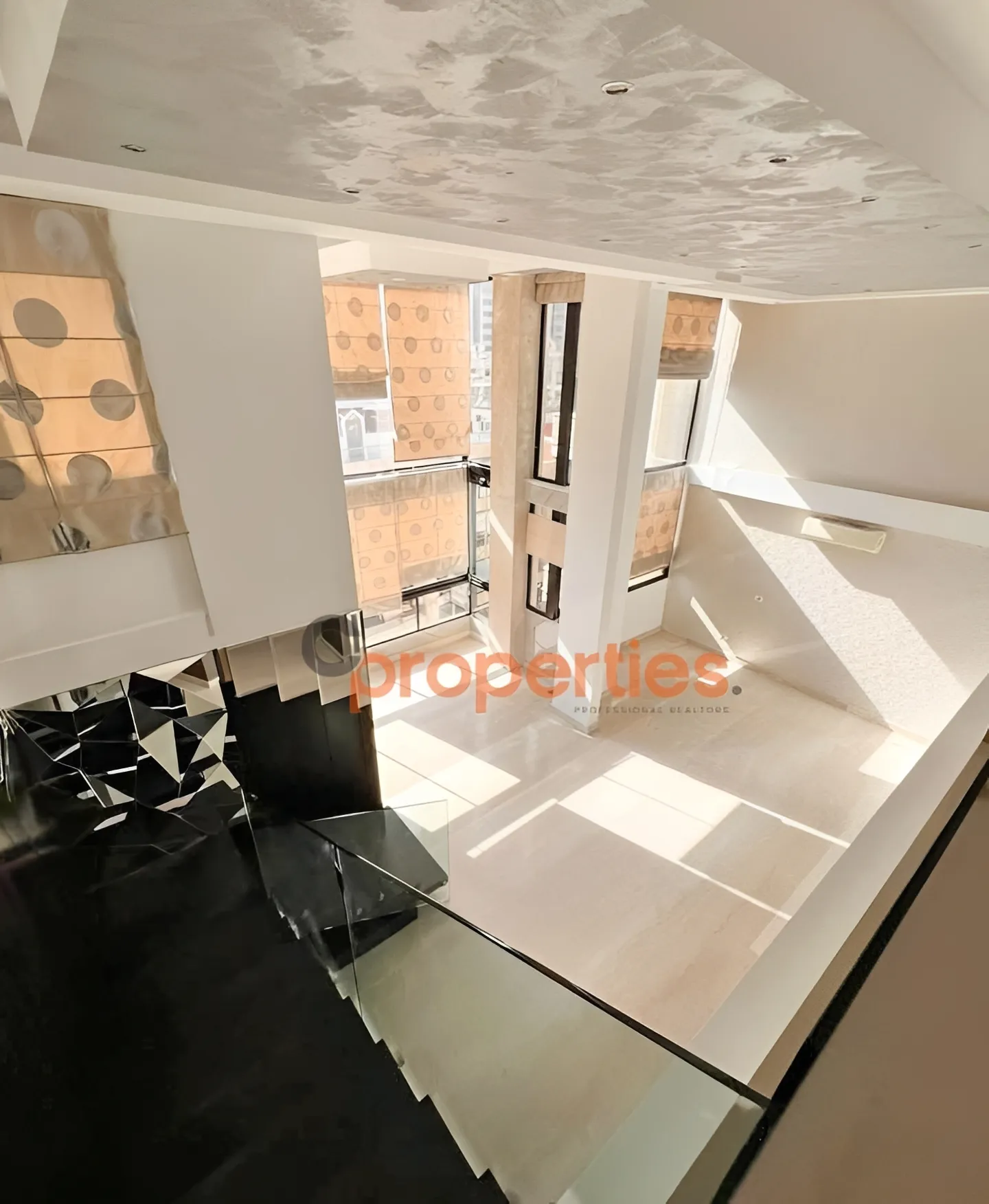 Triplex for Sale in Mar Roukoz