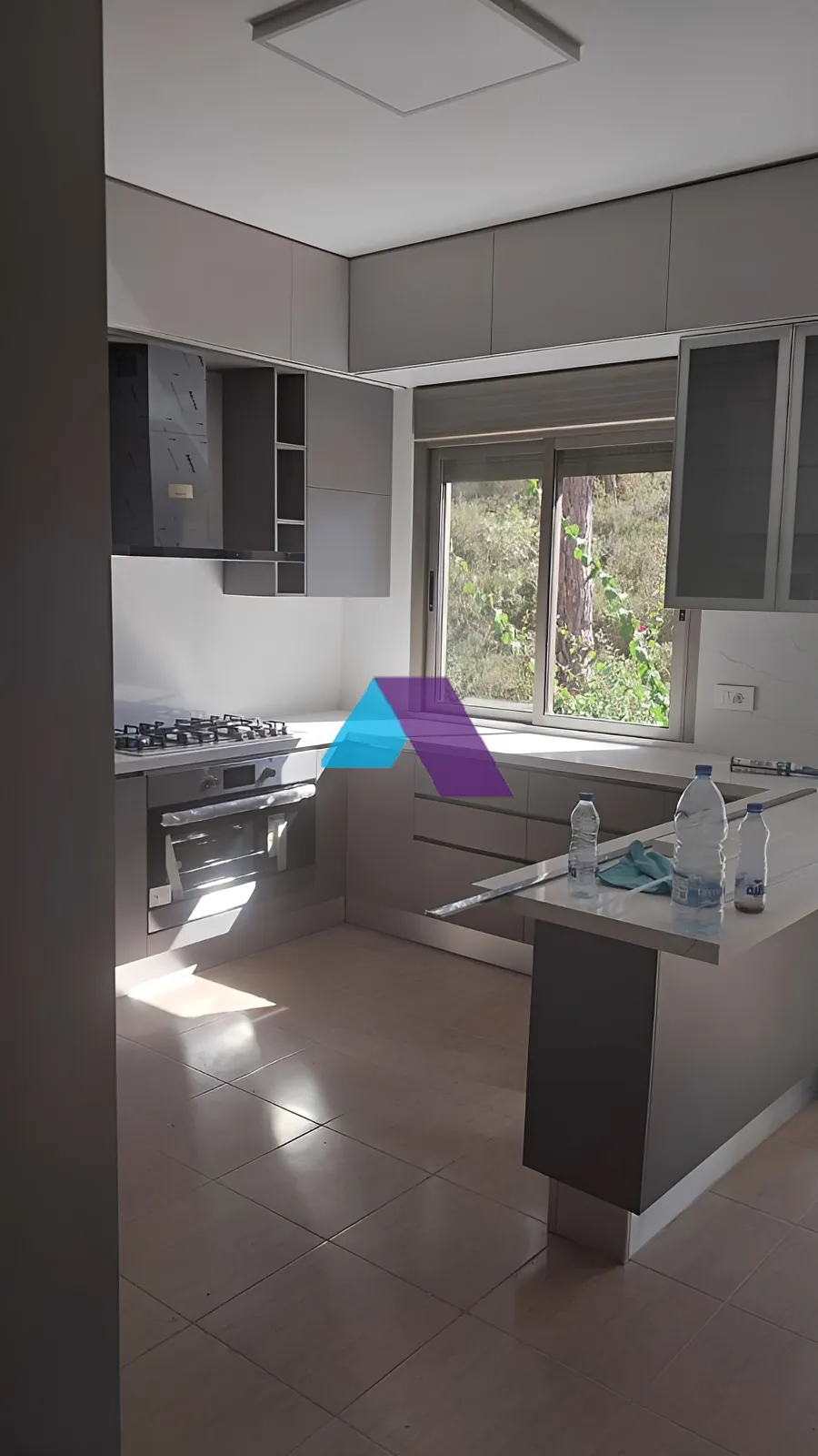 Apartment for Sale in Aaraiya