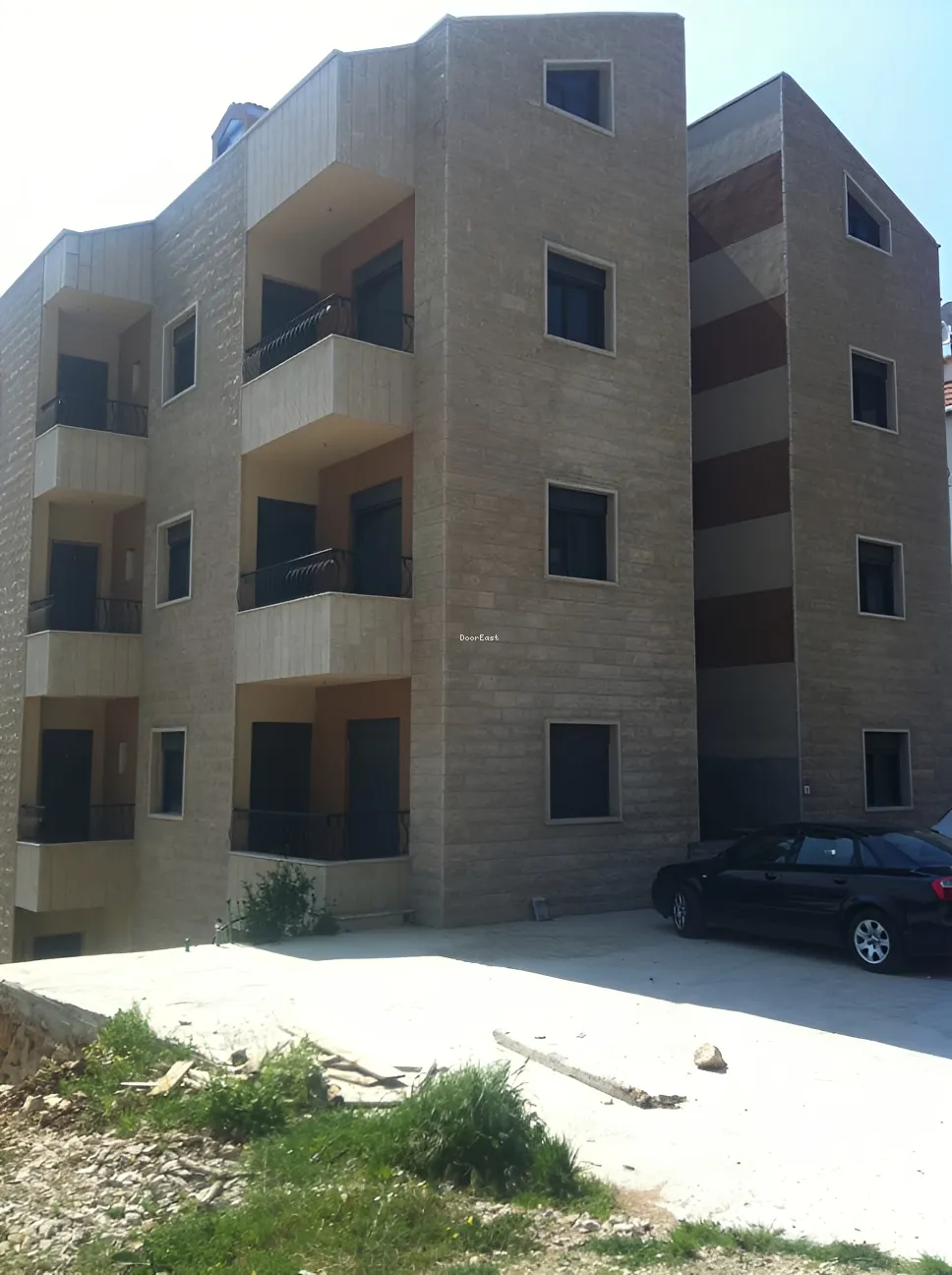 Apartment for rent in Ballouneh
