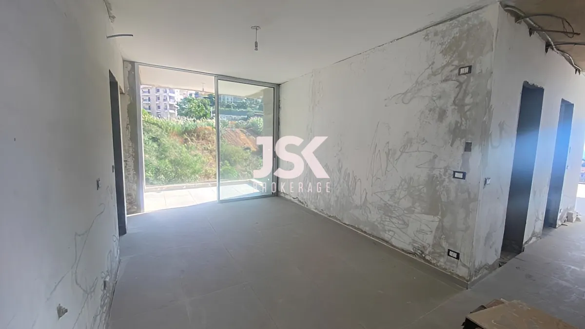 Apartment for Sale in Beit El Chaar, Lebanon - 3 bed, 4 bath