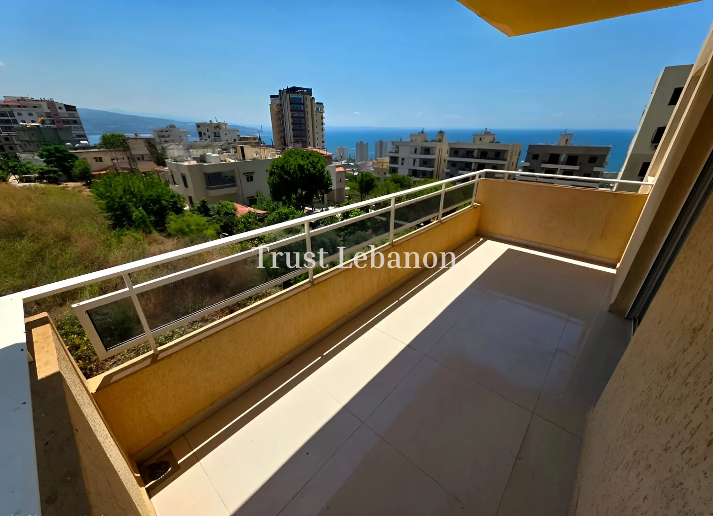 Apartment for sale in Kfar Yassine, Lebanon - 3 bed, 2 bath