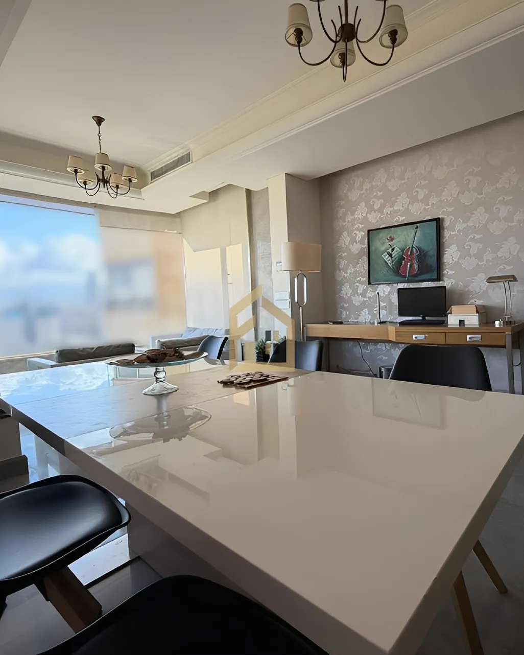 Apartment for rent in Serail, Bayrut, Lebanon - 3 bed, 4 bath