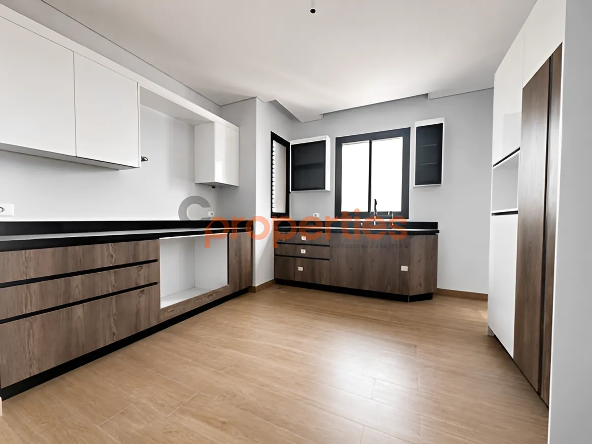 Apartment for Sale in Ras Beirut