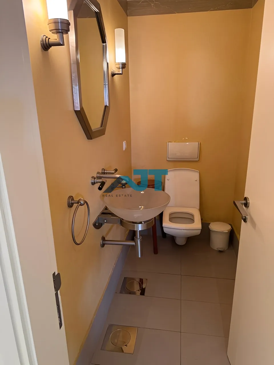 Apartment for Rent in Sursock