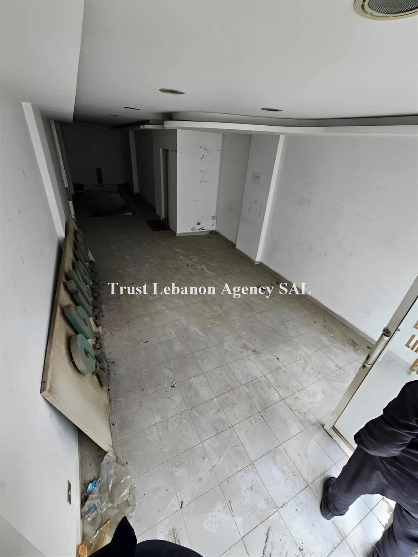 Commercial Property For Sale in Metn, Zalka