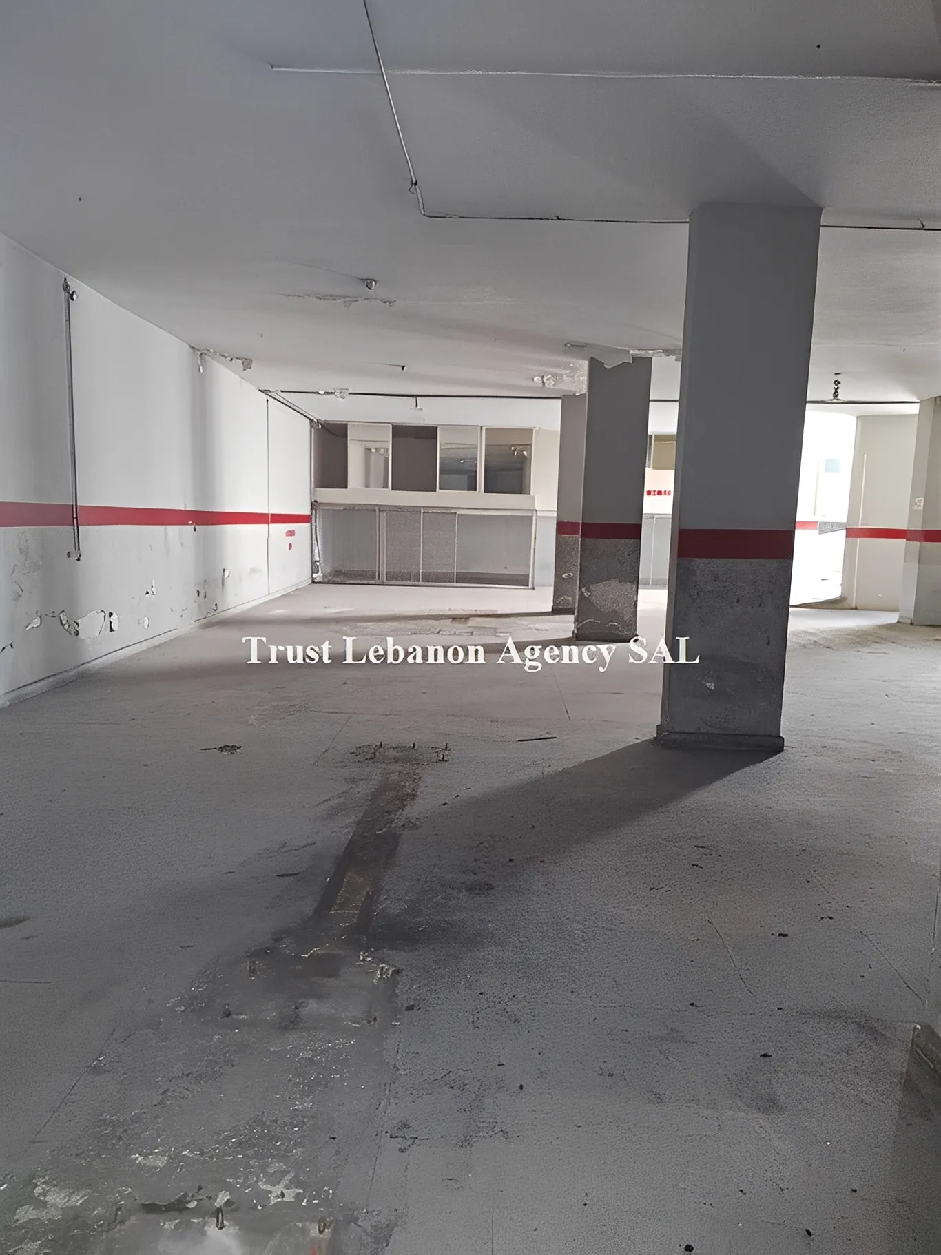 Warehouse for sale in Metn, Nahr El Mott