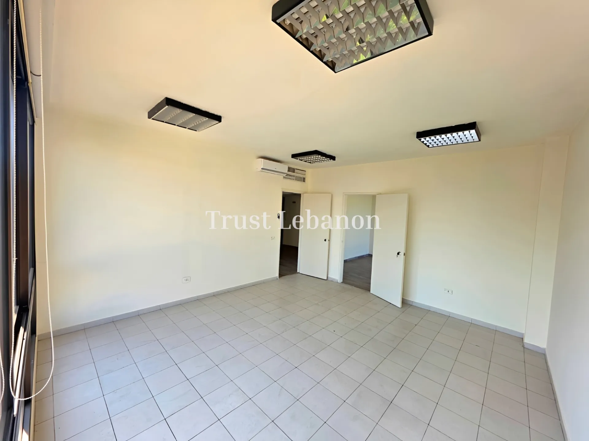 Office for rent in Hazmieh